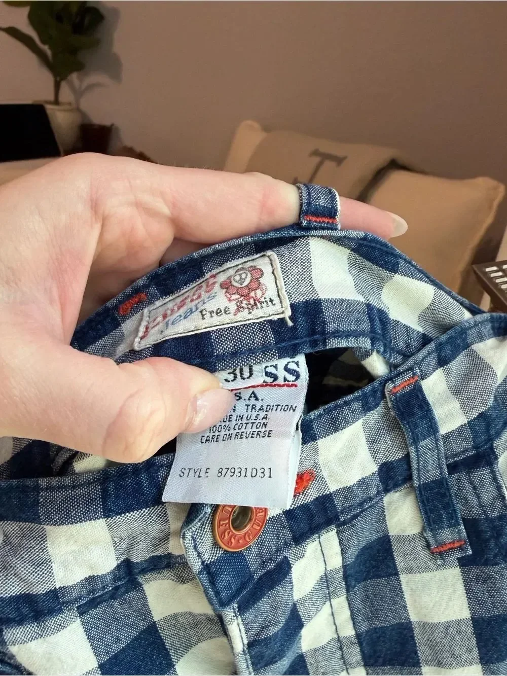 Vintage Guess Women’s Navy & White Gingham Shorts